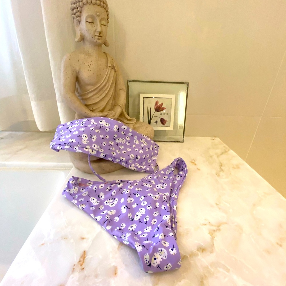 3/$40 🎉HP🎉 NWOT floral bikini